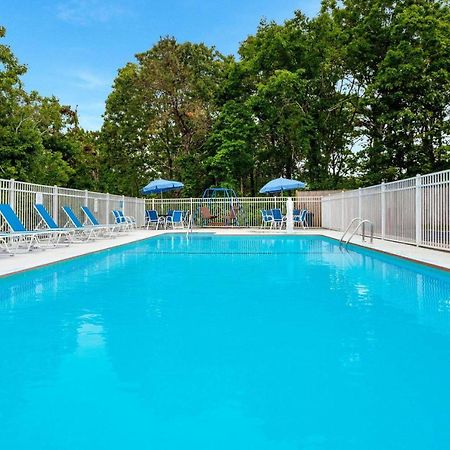 Travelodge By Wyndham Cape Cod Area West Dennis Exterior foto