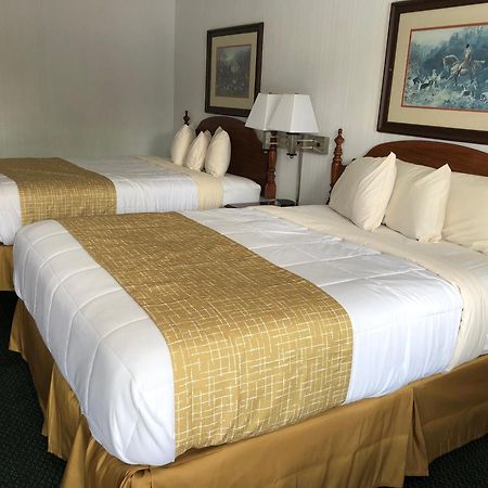 Travelodge By Wyndham Cape Cod Area West Dennis Habitación foto
