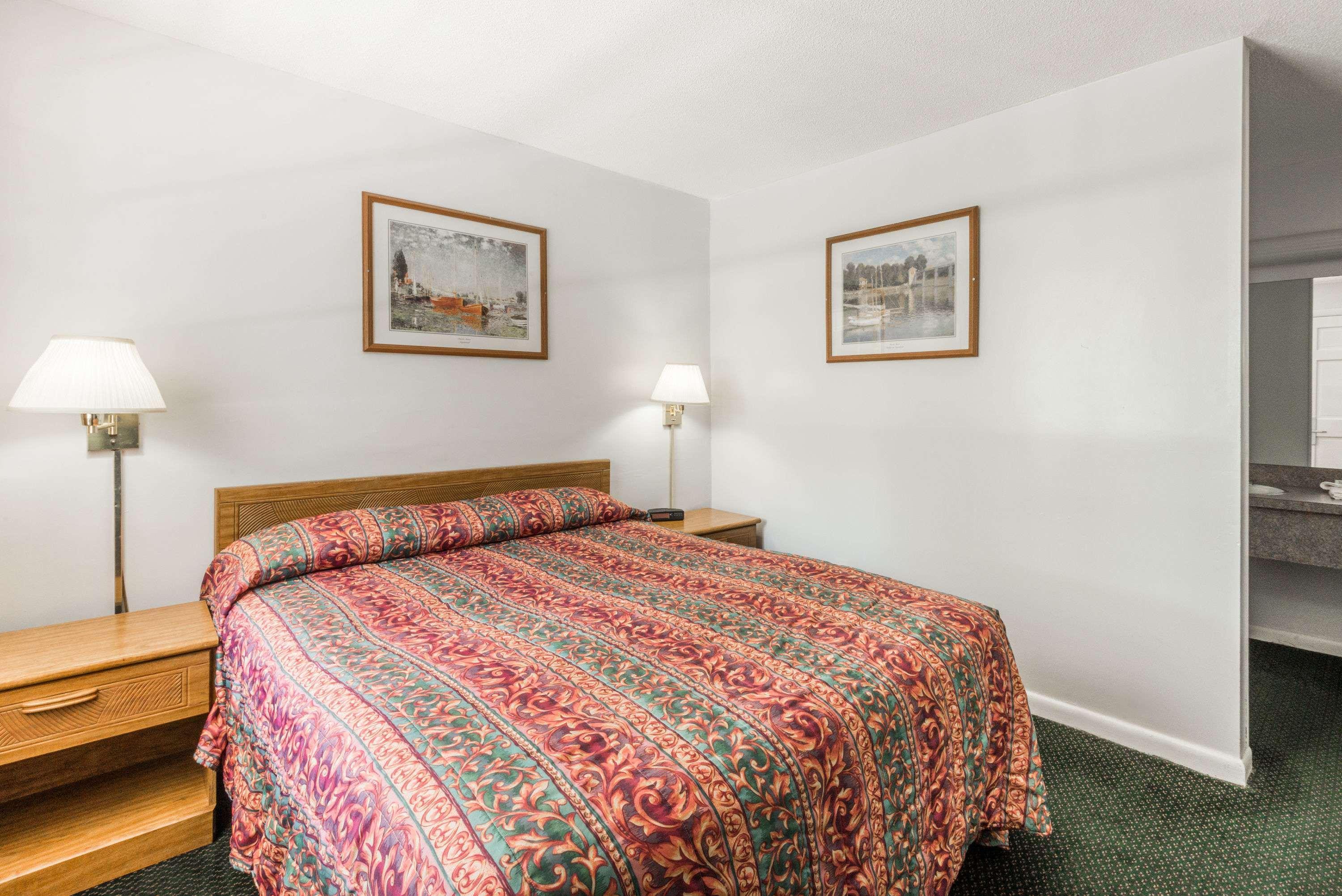 Travelodge By Wyndham Cape Cod Area West Dennis Exterior foto