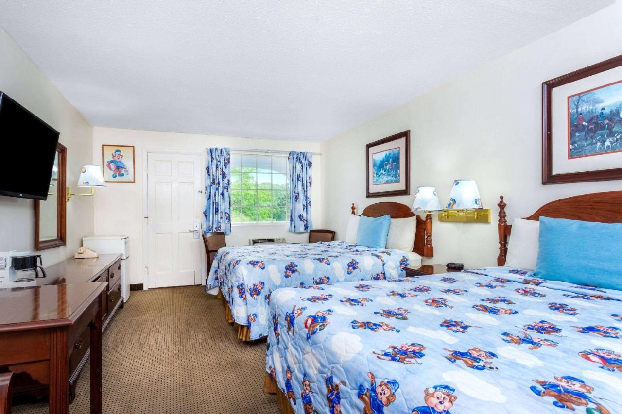Travelodge By Wyndham Cape Cod Area West Dennis Exterior foto